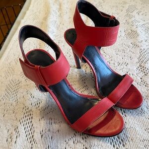 Enzo Angiolini Red Pumps Velcro strap minimal flaws see pictures
